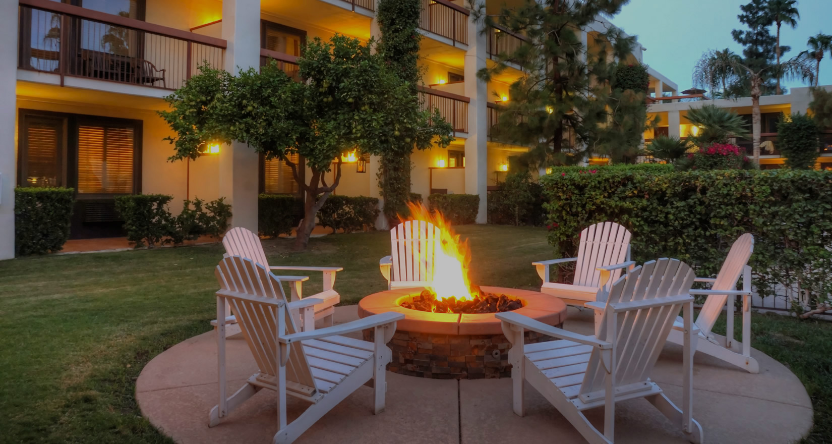 Palm Mountain Resort & Spa firepit